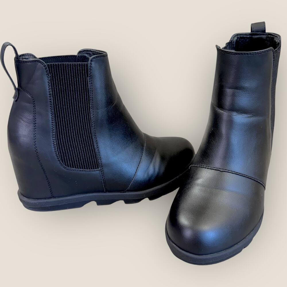 Athlefit Faux Leather Ankle Chelsea Boots Hidden Wedge Heel Women Size 8.5 Black